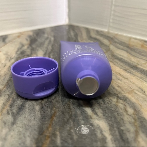 Generation Skin Generation Ultra Violet Brightening Purple Clay Mask - 3.97oz. - Picture 4 of 5